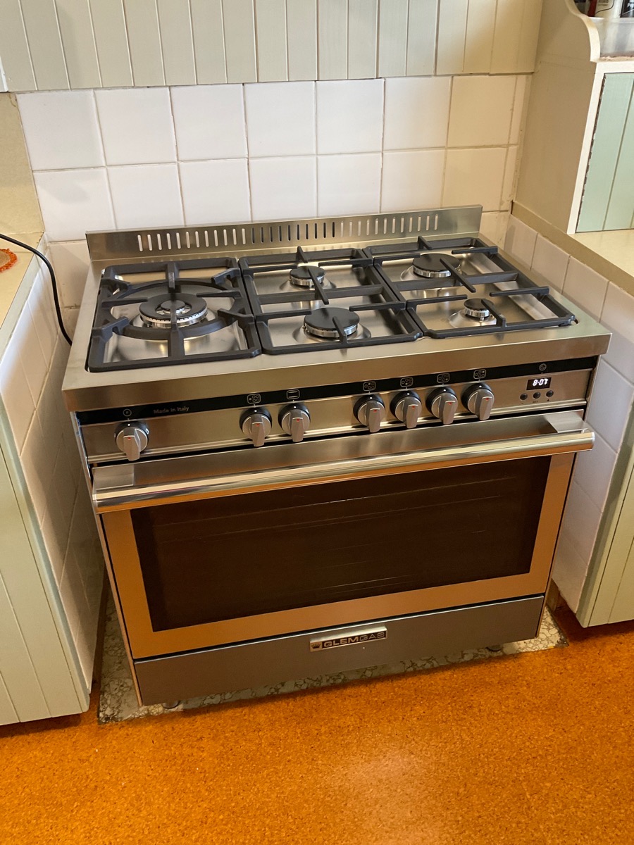 Stove